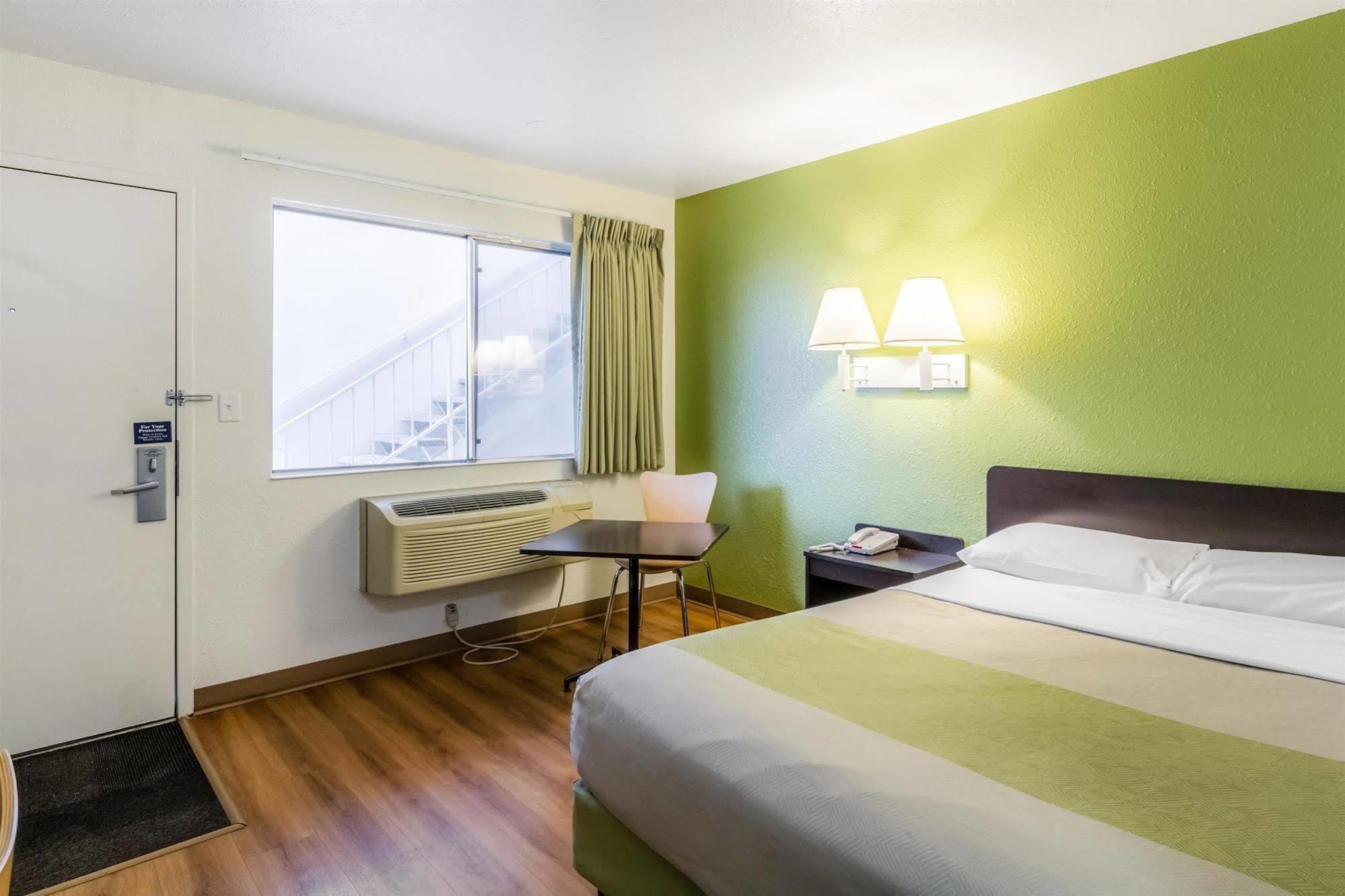 Motel 6-Green Bay, Wi Экстерьер фото